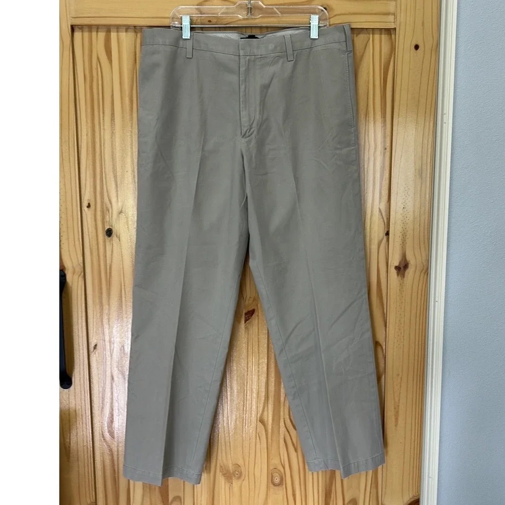 Banana Republic Gavin Chino Pants‎ Mens 38/32 Beige Cotton Blend Casual